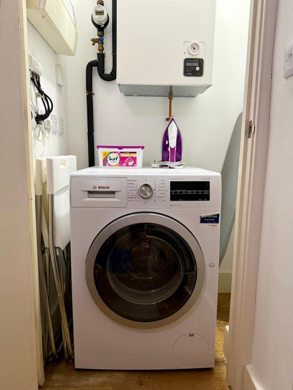 Luxury 2 Bedroom Apartment In Central Croydon With Free Parking ภายนอก รูปภาพ
