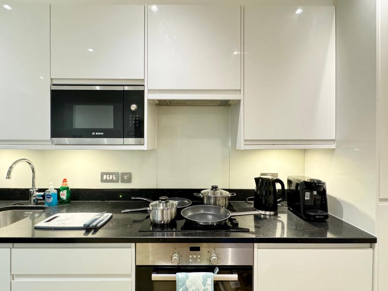 Luxury 2 Bedroom Apartment In Central Croydon With Free Parking ภายนอก รูปภาพ